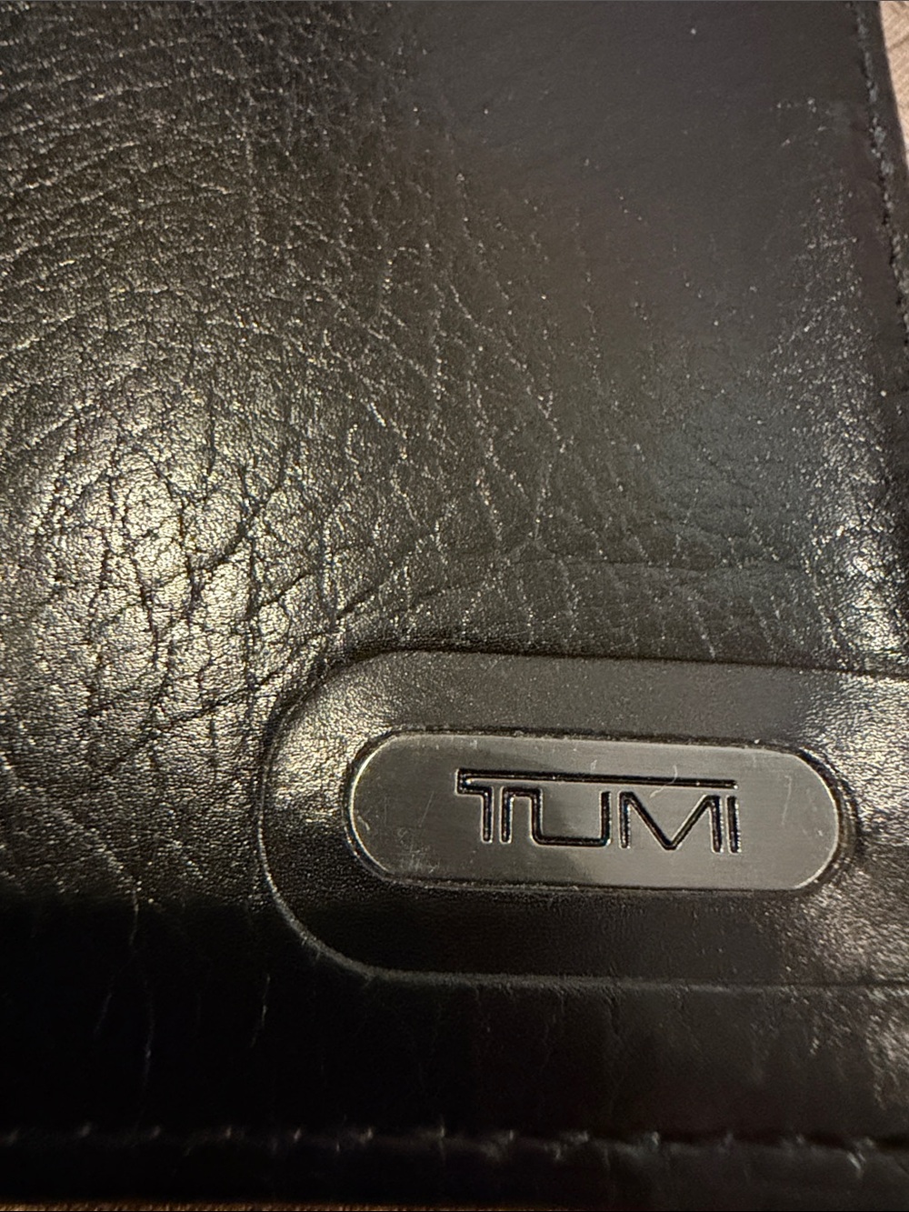 Tumi Black Leather Men's Card Bifold Wallet - Picture 5 of 5